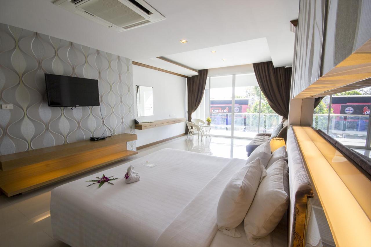 Shanaya Beach Resort & Spa Phuket Patong Extérieur photo